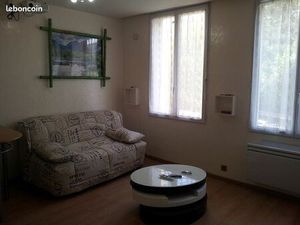 F1 meublé calme rue de la gare 1er étage