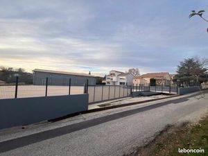 Location Entrepôt. A 16 minutes D’ALES