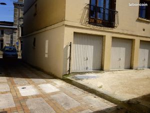 Box d'entreposage  garage vélo 12m2