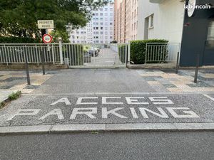 Garage fermé Lyon 6e