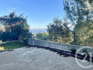 Appartement T3 à louer - 3 pièces - 77 99 m2 - St Mitre Les Remparts - 13 - PROVENCE-ALPES