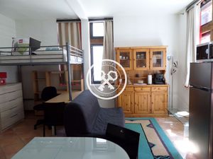 TROYES - STUDIO MEUBLE - CENTRE VILLE