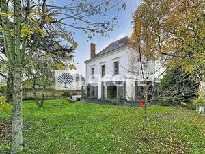 Vente Maison à Thouars (79100) : à vendre / 303m² Thouars