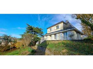 Vente Maison à Angers Saint-Jacques Nazareth (49000) : à vendre / 119m² Angers Saint-Jacqu