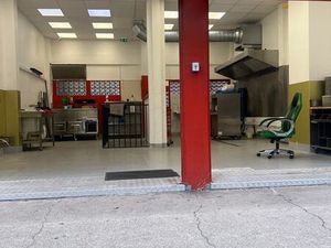 Location commerce 4 pièces 110 m² à Drancy (93700)
