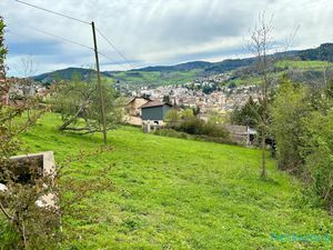 Vente terrain 905 m² à Tarare (69170)  70 000 €
