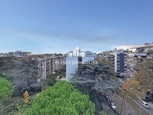 CANNES APPARTEMENT 3 PIECES GARAGE ET CAVE