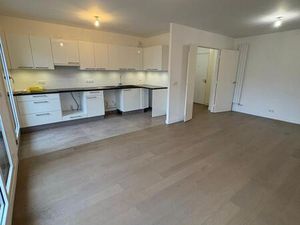 Appartement 3 pièces - Immeuble récent rue Collange