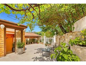 Appartement de 5 pièces de 110 m² situé à Lyon