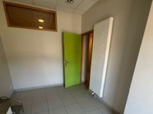 Centre ville de Sain bel  location de bureau