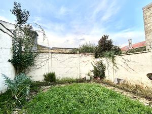 MAISON -130 M2 AVEC JARDIN - 5 PIECES+