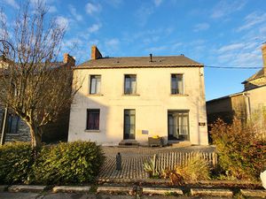 Vente maison 6 pièces  112.00m²  Nozay