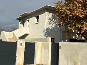 Villa Sanary Sur Mer 6 pièce(s) 80 m2