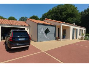 Maison Le Poire Sur Vie