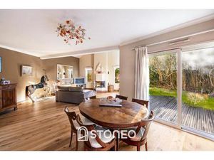 NANTES - Rond point de Paris / Saint-Donatien. Maison familiale de 204 m² - 6 chambres - s