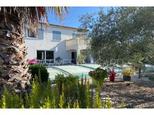 Vente maison 6 pièces 199 m² à Saint-Siffret (30700)  770 000 €