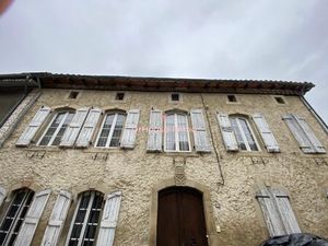 Maison bourgeoise T10 idéal famille nombreuse et/ou gite