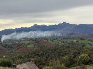 Terrain de 2 650 m² à Julos