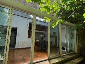 Petite maison avec jardin dans l’hypercentre  en lisière du triangle d’or