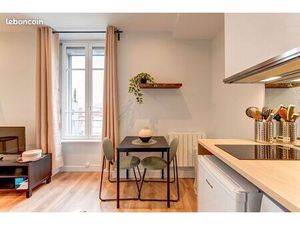 Studio 1 pièce 16 m²