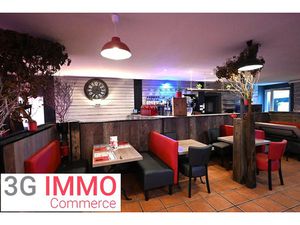 Vente locaux professionnels 130 m² à Feurs (42110)  70 000 €