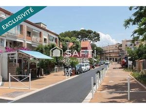 Vente locaux professionnels 40 m² à Saint-Cyr-sur-Mer (83270)  48 000 €