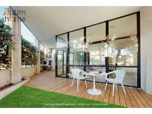 Vente locaux professionnels 4 pièces 104 m² à Toulon (83000)  349 000 €