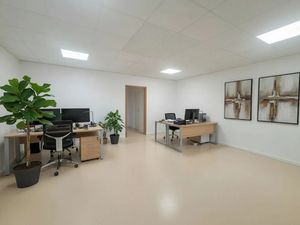 Vente locaux professionnels 4 pièces 66 m² à Tours (37000)  160 000 €