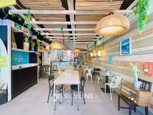 Vente locaux professionnels 94 m² à Marseille 6ème (13006)  60 000 €