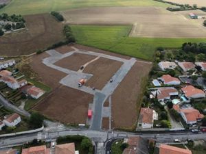 Vente terrain 496 m² à Dompierre-sur-Mer (17139)  277 000 €