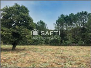 Vente terrain 1003 m² à Saint-Aubin-de-Médoc (33160)  294 000 €