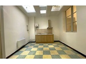 Location appartement  125 m² T-4 à Montpellier  1 111 €