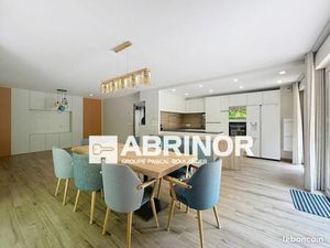 Appartement 3 pièces 103 m²