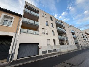 Garage à louer sécurisé en sous-sol - VALMY / MARIETTON