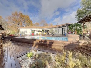 VIGNEAU  proche Audenge et BIGANOS ! Maison 5P de 150 m2  Pi