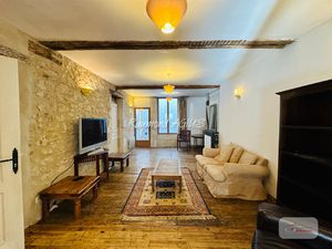 3 charmants logements Excellente opportunité d'investissem