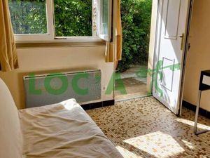 Location appartement 1 pièce 17 m² à Dijon (21000)