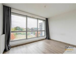A vendre Nantes Est rte de ste Luce beau T2 balcon parking ascenseur