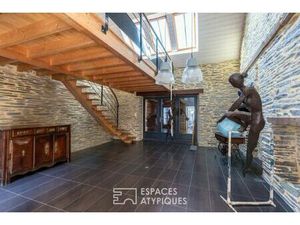 Charmante maison de bourg atypique et son vaste jardin