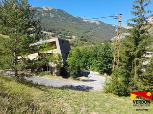 TERRAIN A BATIR A ALLOS