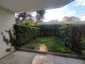 Centre ville de Thonon  type 2 duplex avec jardinet