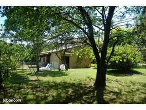 Maison 115 m2  jardin clos  parc ombragé et garage