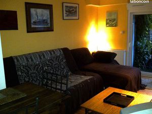 Petit appartement confortable en rdc de maison particulière avec petite terrasse à louer e