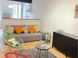 Bel appartement meublé à louer - disponible en mars