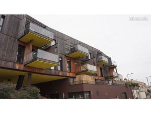 Appartement 4 pièces de 88m² immeuble recent