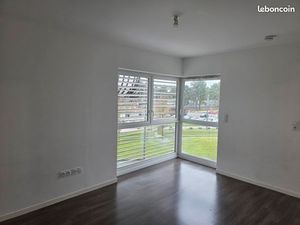 Studio face a l universite lettres /droit