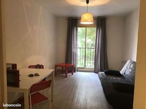 Studio 1 pièce 23 m²