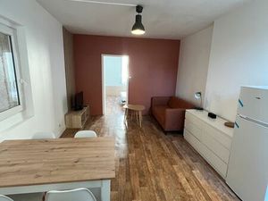 Appartement T2 Fontenay Le Comte Meublé Terrasse Cave Centre Ville Chambre