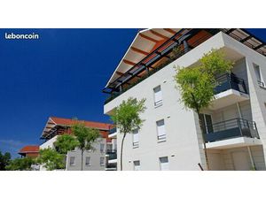 APPARTEMENT REZ-DE-JARDIN RESIDENCE AVEC PISCINE + 2 places de Parking