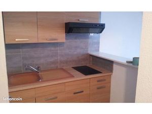 F2 plein centre à louer de suite